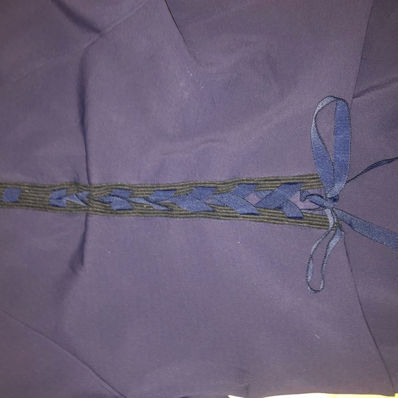 Navy Lululemon zip up with tie back - Picture 3 of 3